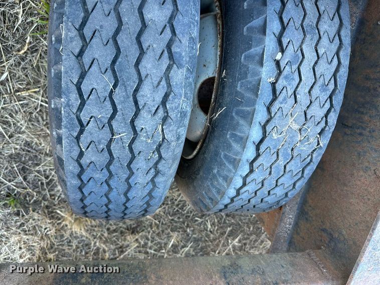 image for item KT9177 1975 Jantz LP12  combine trailer