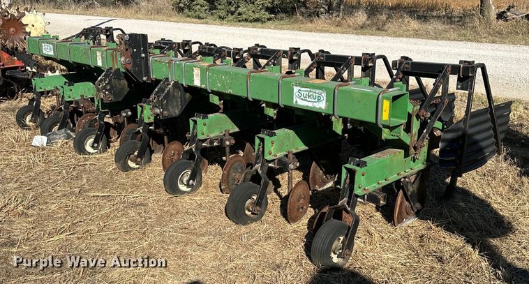 image for item KT9180 Sukup row crop cultivator