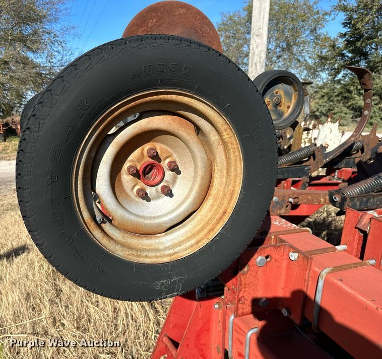 image for item KT9181 Case IH 183  row crop cultivator