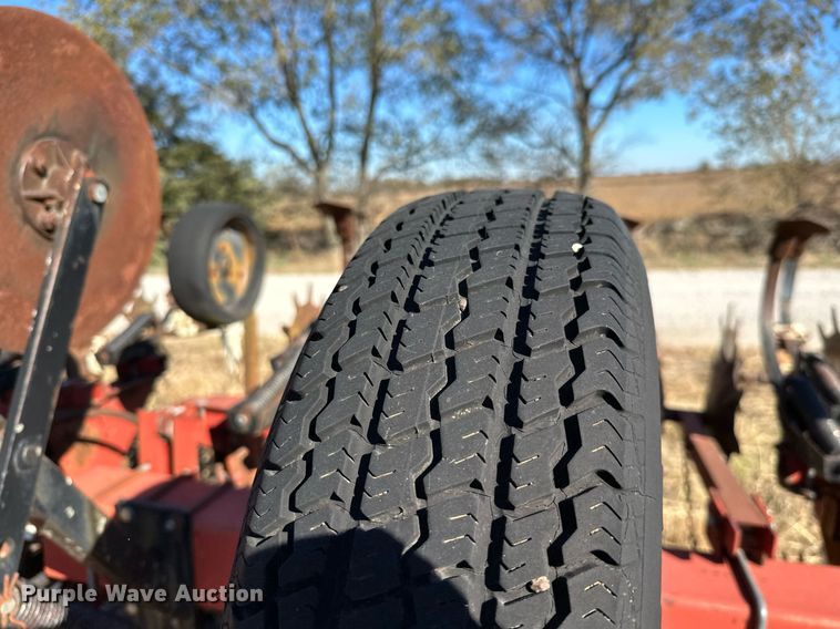 image for item KT9181 Case IH 183  row crop cultivator