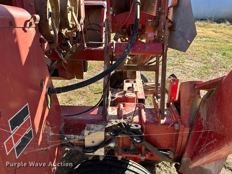 image for item KT9188 International 800  air seeder