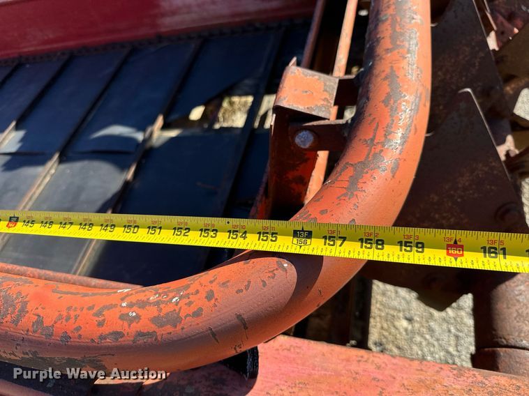 image for item KT9190 New Holland 518 manure spreader