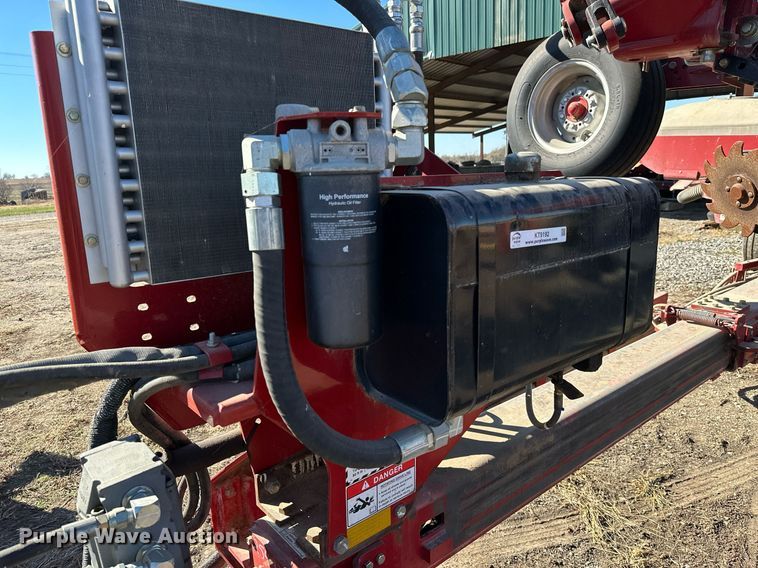 image for item KT9192 Case IH 1200  planter