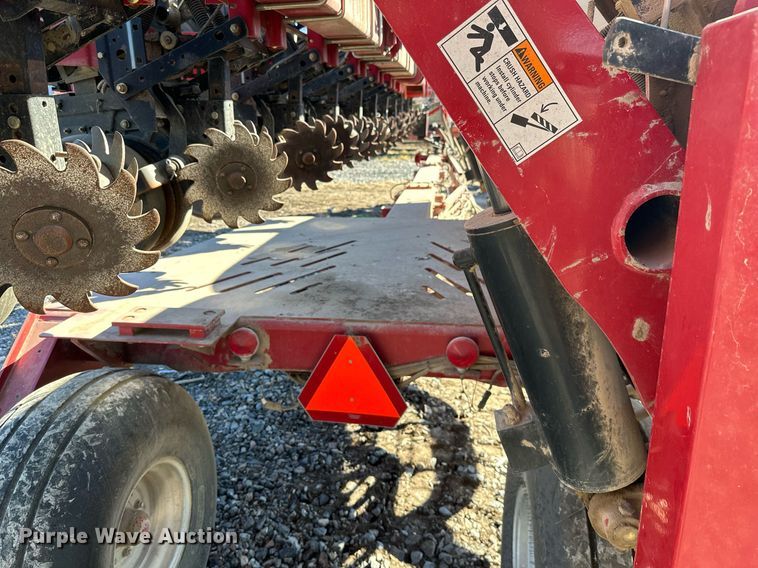 image for item KT9192 Case IH 1200  planter