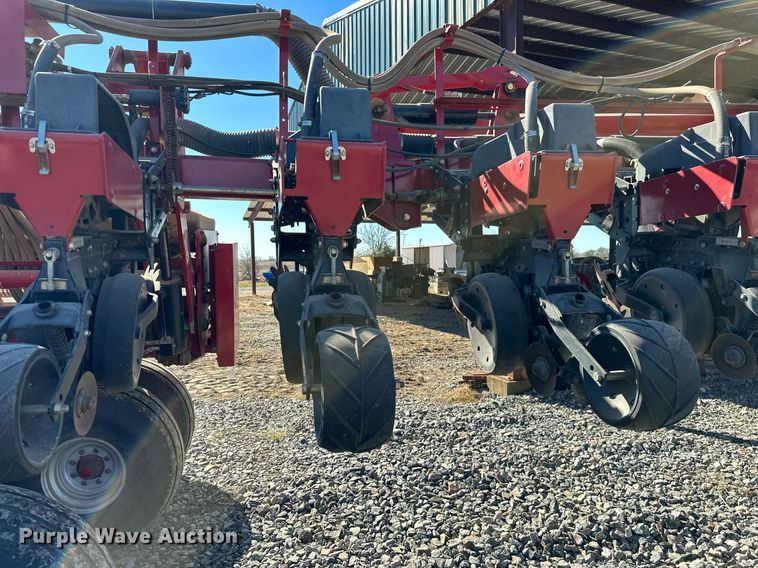 image for item KT9192 Case IH 1200  planter