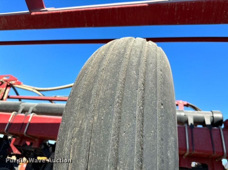 image for item KT9192 Case IH 1200  planter