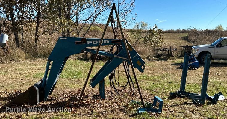 image for item KT9210 Ford 7410  loader
