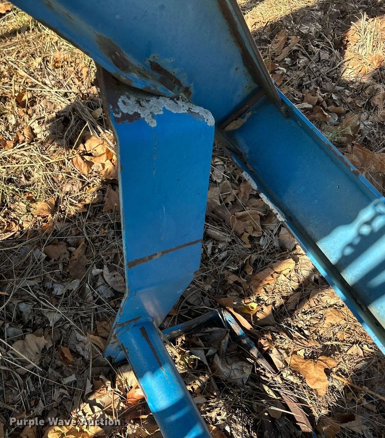 image for item KT9210 Ford 7410  loader