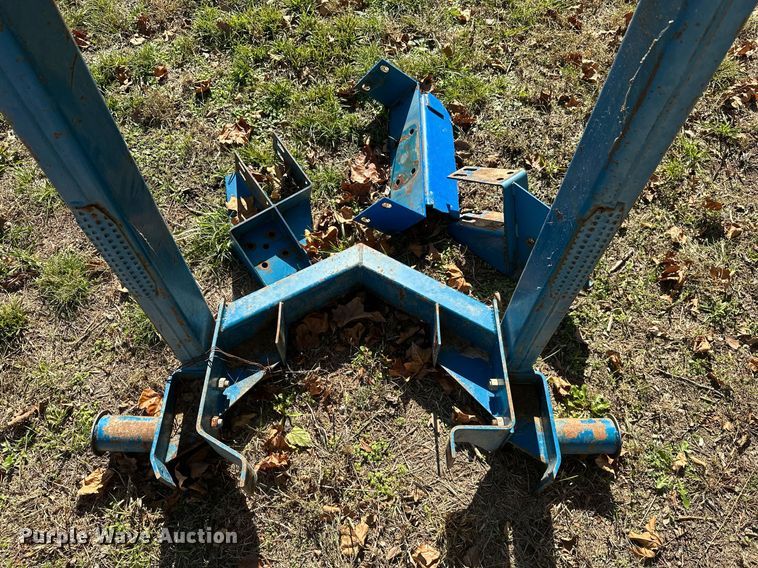 image for item KT9210 Ford 7410  loader