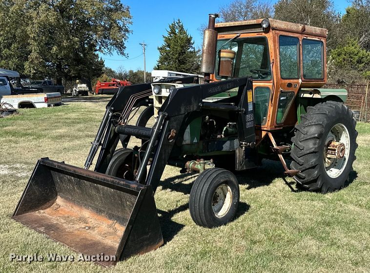 image for item KT9215 Oliver 1855  tractor