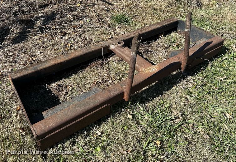 image for item KT9215 Oliver 1855  tractor