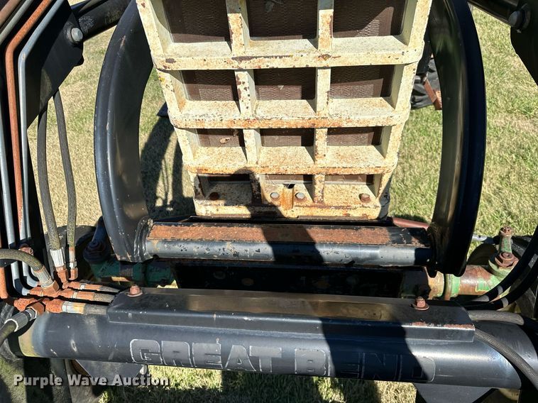 image for item KT9215 Oliver 1855  tractor