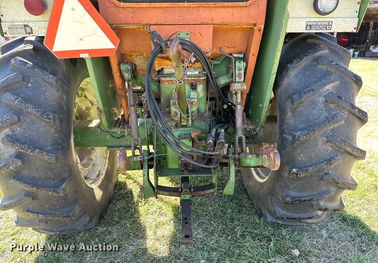 image for item KT9215 Oliver 1855  tractor