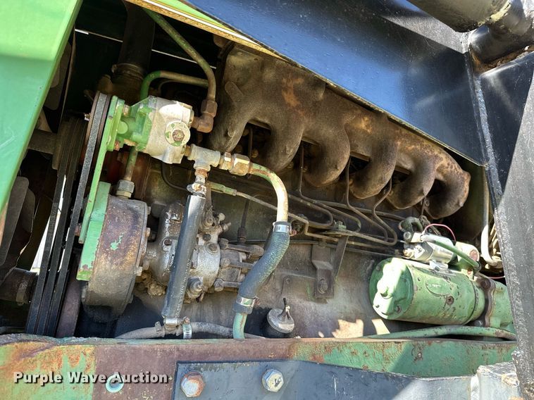 image for item KT9215 Oliver 1855  tractor