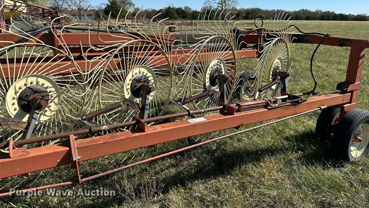 image for item KT9216 H&S BF14HC  hay rake