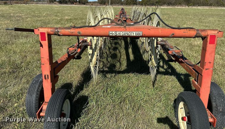 image for item KT9216 H&S BF14HC  hay rake