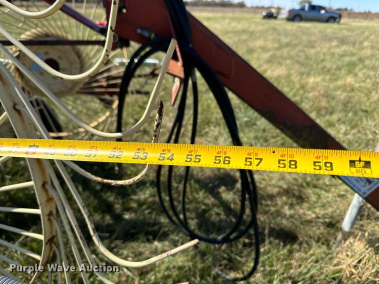 image for item KT9216 H&S BF14HC  hay rake