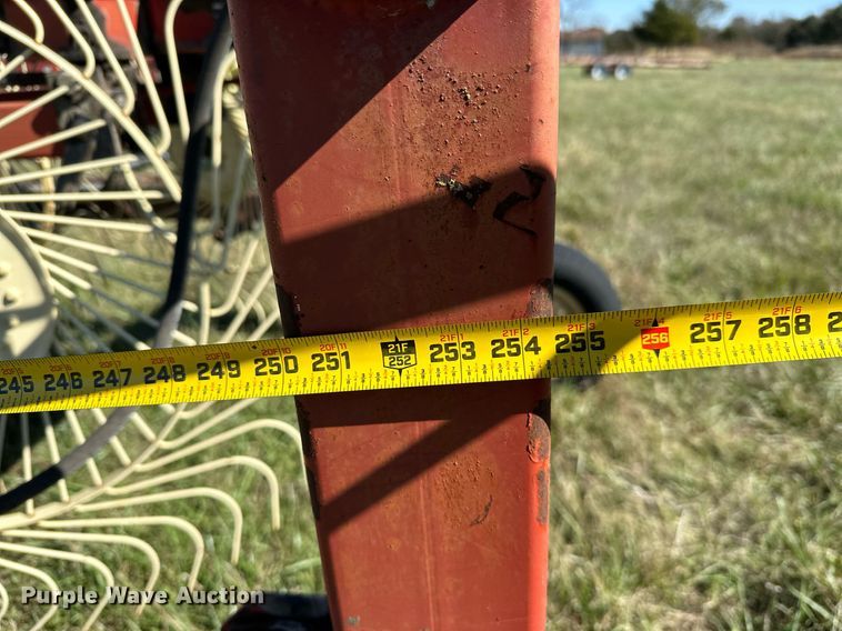 image for item KT9216 H&S BF14HC  hay rake