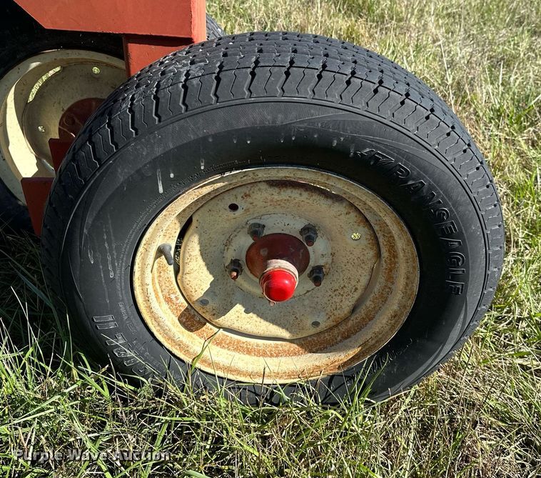 image for item KT9216 H&S BF14HC  hay rake