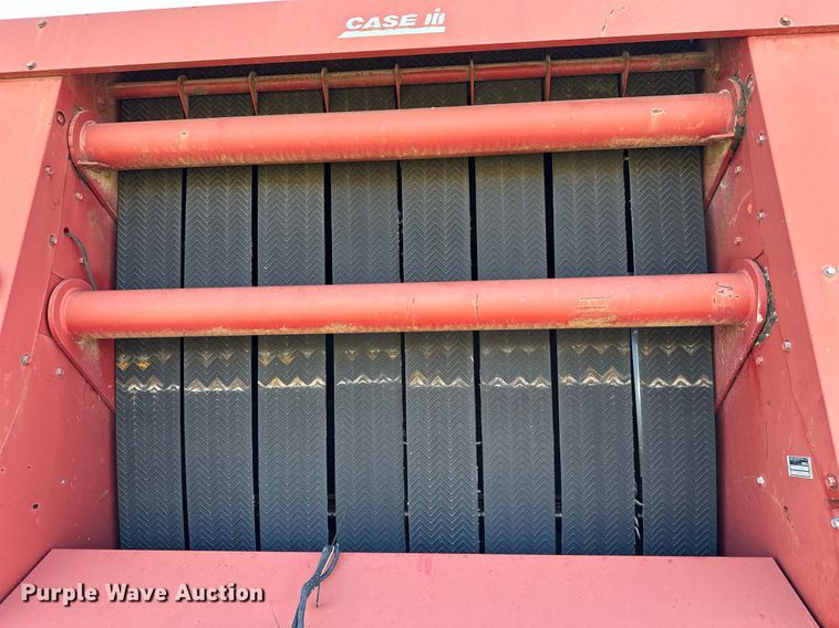 image for item KT9217 2000 Case RS561  round baler
