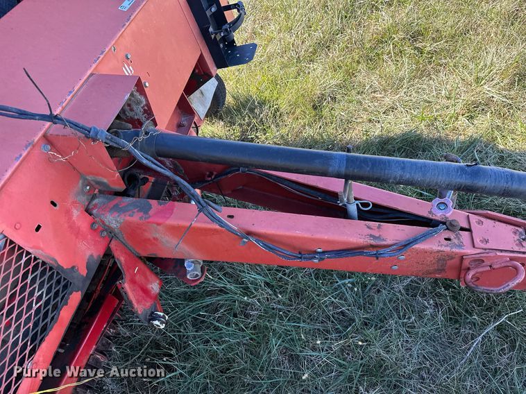 image for item KT9217 2000 Case RS561  round baler