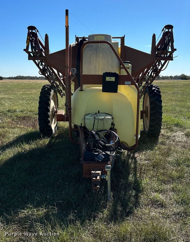 image for item KT9218 Hardi Navigator NP1100  sprayer