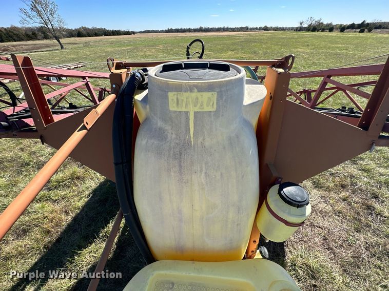 image for item KT9218 Hardi Navigator NP1100  sprayer