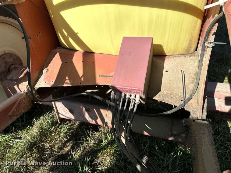 image for item KT9218 Hardi Navigator NP1100  sprayer