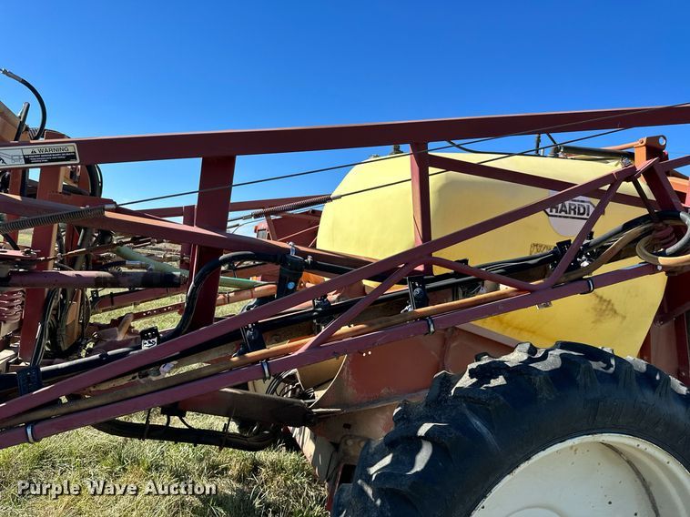 image for item KT9218 Hardi Navigator NP1100  sprayer