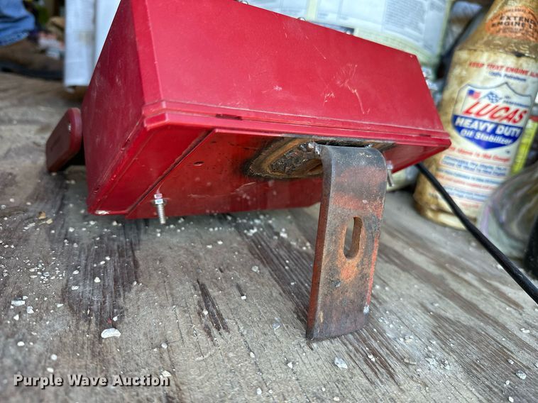 image for item KT9218 Hardi Navigator NP1100  sprayer