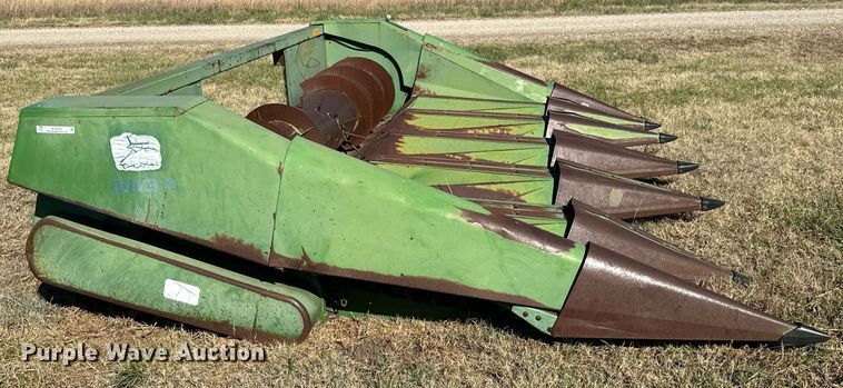 image for item KT9239 John Deere 653A  all-crop head