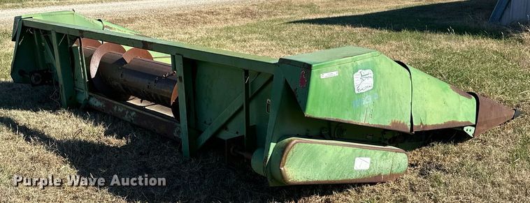 image for item KT9239 John Deere 653A  all-crop head