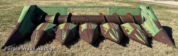 image for item KT9239 John Deere 653A  all-crop head
