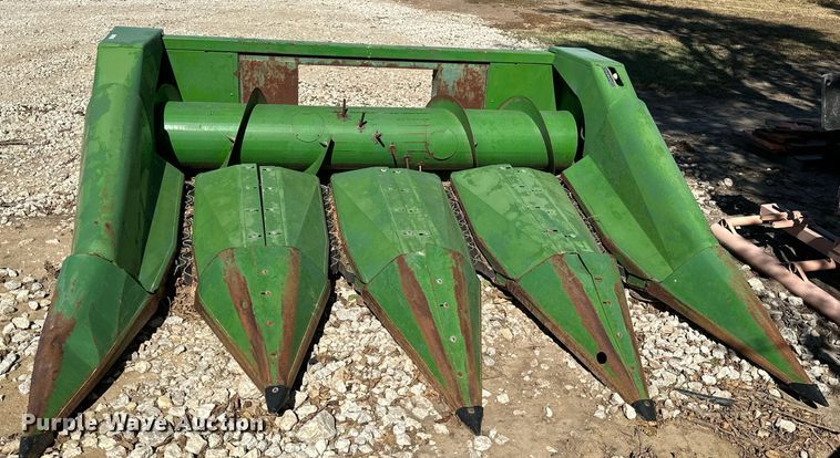 image for item KT9263 John Deere 453A  all-crop head