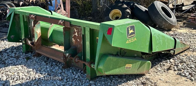 image for item KT9263 John Deere 453A  all-crop head