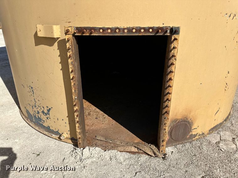 image for item KX9720 Grain bin stand with tank