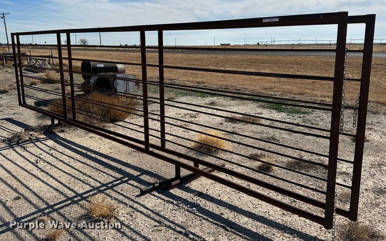 image for item KX9726 (2) fence panels