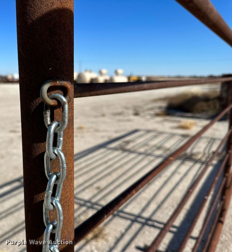 image for item KX9726 (2) fence panels