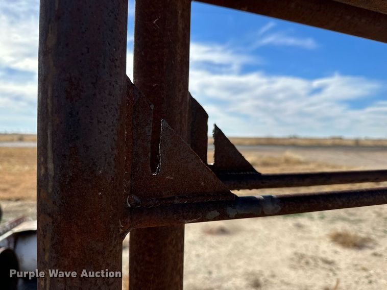 image for item KX9726 (2) fence panels