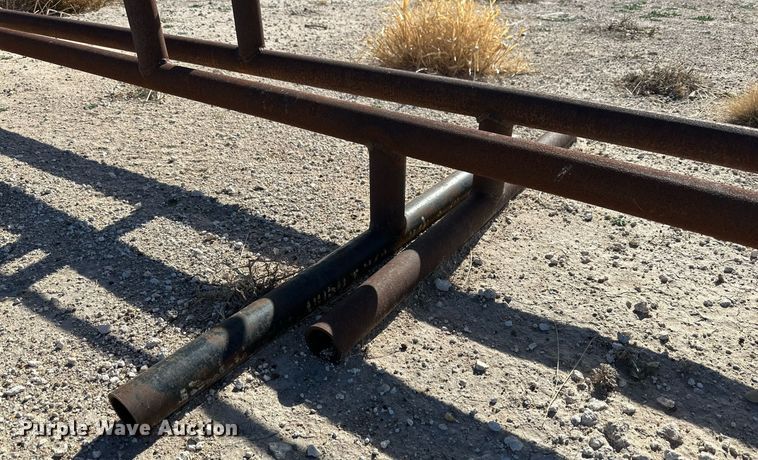 image for item KX9726 (2) fence panels