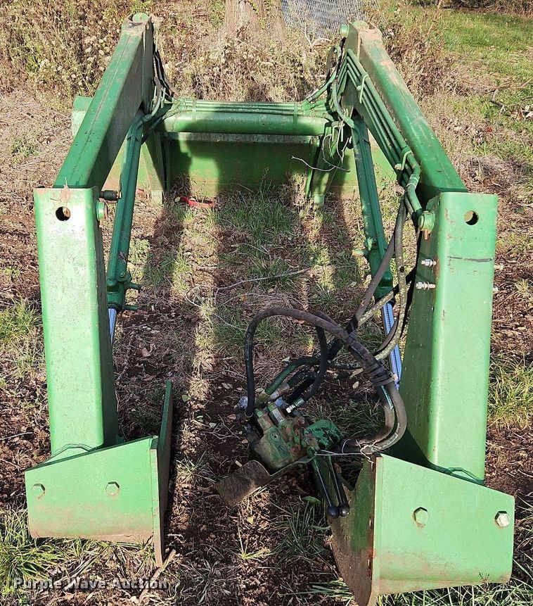 image for item LB9576 John Deere 146  loader arms