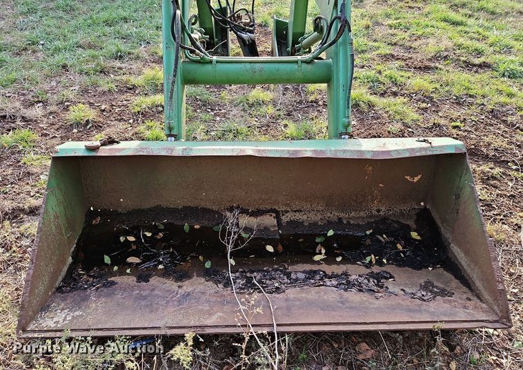 image for item LB9576 John Deere 146  loader arms