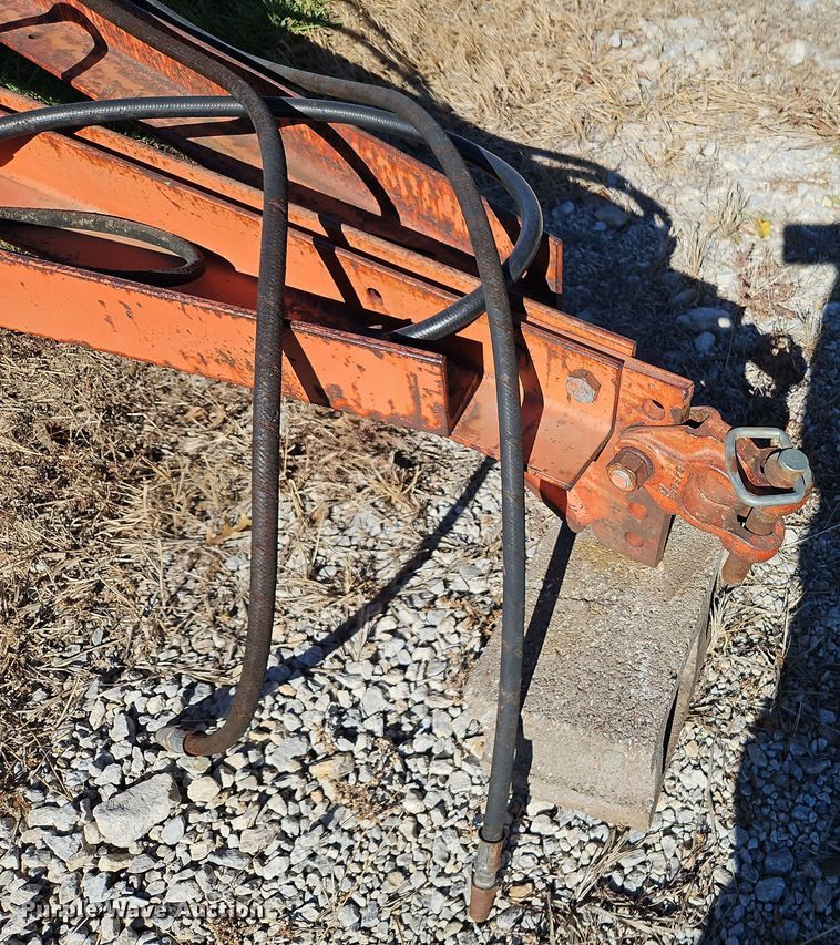 image for item LB9599 Allis-Chalmers  chisel