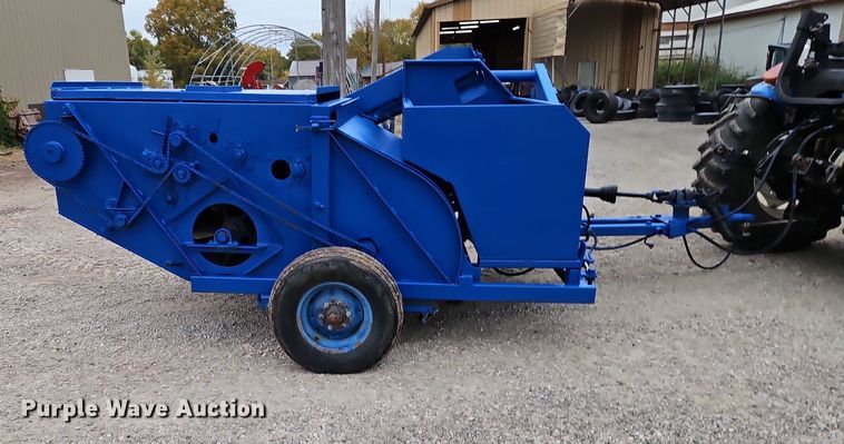 image for item LM9281 Nut Hustler 8090 nut harvester