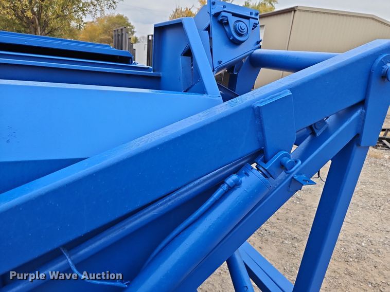 image for item LM9281 Nut Hustler 8090 nut harvester