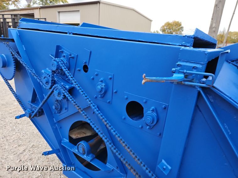 image for item LM9281 Nut Hustler 8090 nut harvester