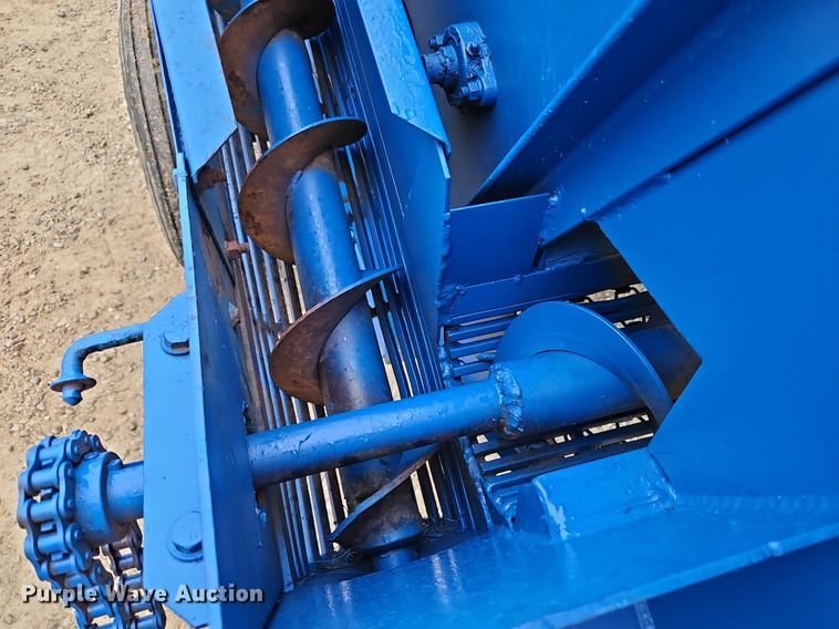 image for item LM9281 Nut Hustler 8090 nut harvester