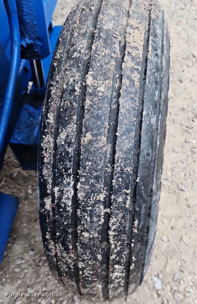 image for item LM9281 Nut Hustler 8090 nut harvester