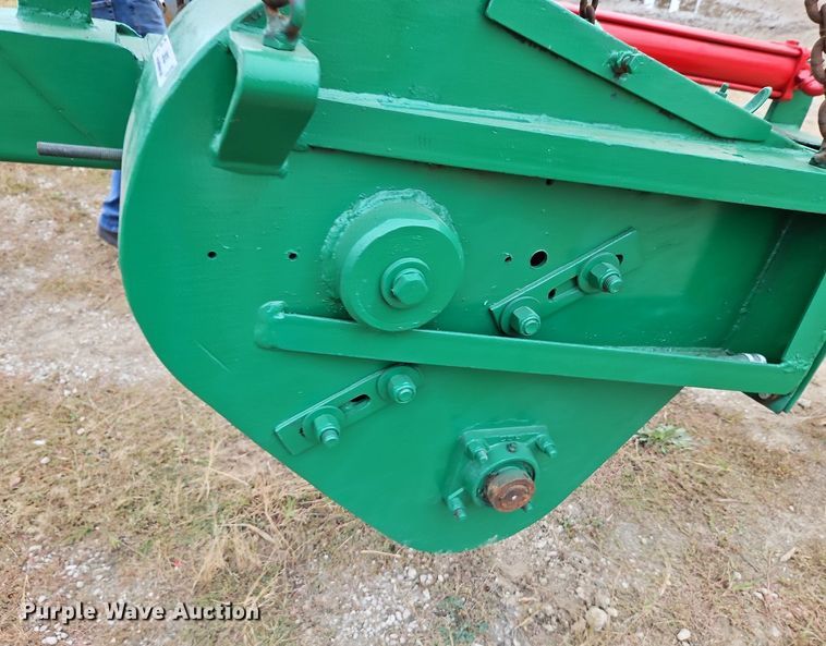 image for item LM9282 Tree shaker 