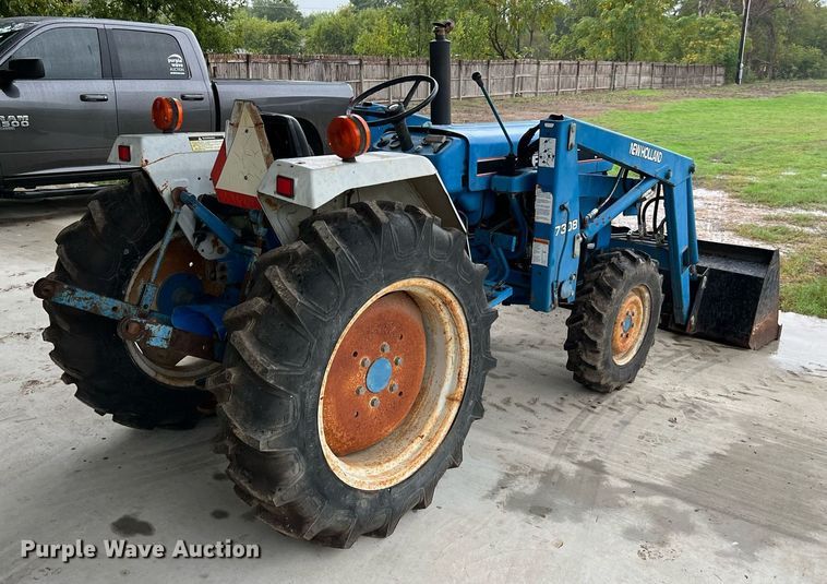 image for item LU9825 1994 Ford 1715  MFWD tractor